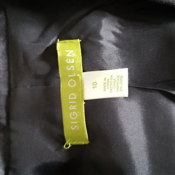 Olsen 2pc silk suit - Picture 9 of 17